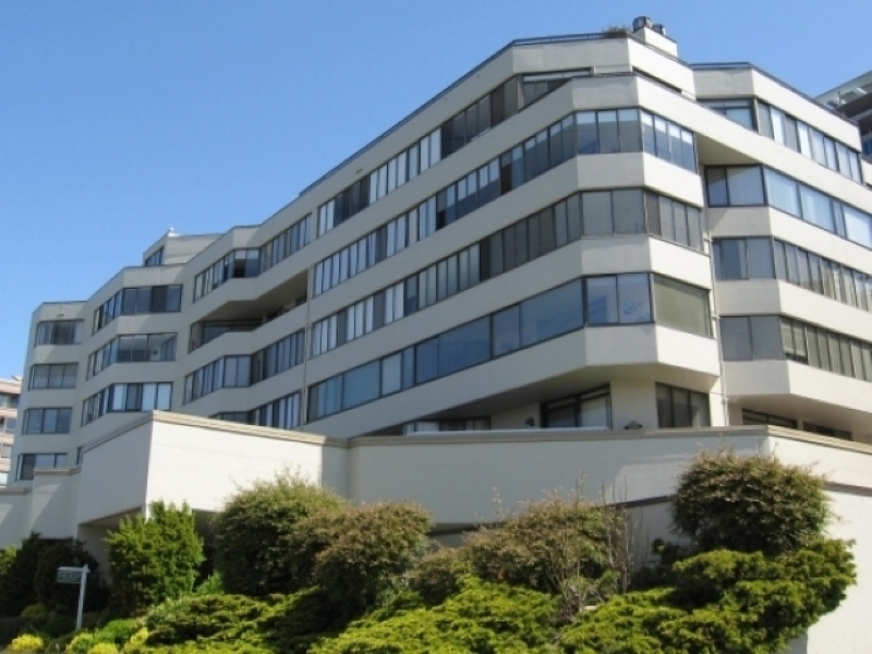 White Rock Square One