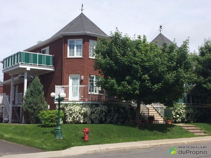 Victoriennes Charles-Rogrigue XI