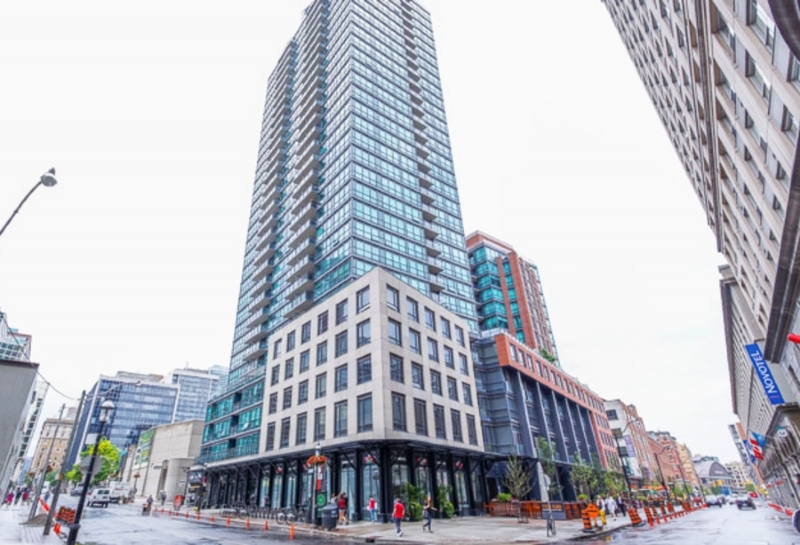 London on the Esplanade TSCC 2035