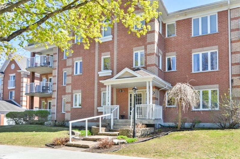 Square Gabrielle-Vallée