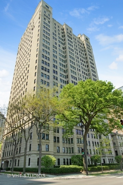 1500 North Lake Shore